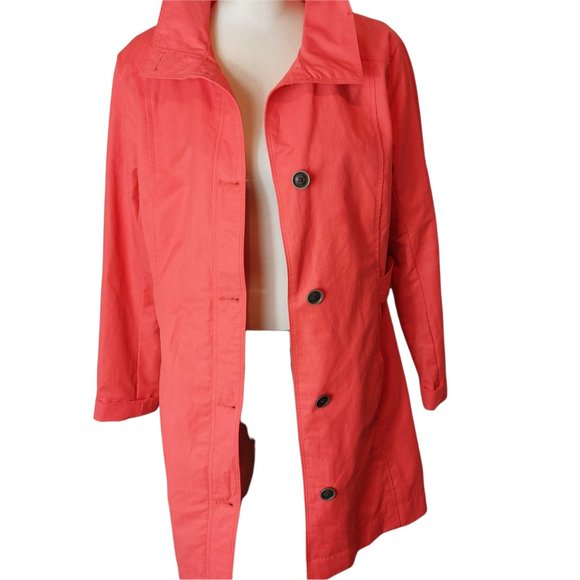 Eddie Bauer Coat /Rain - Size L - Length 35'' 50$ Good Condition - Color Salmon - Picture 5 of 10